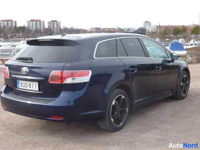 Blue Toyota AVENSIS 2009, rear three-quarter, photo 9