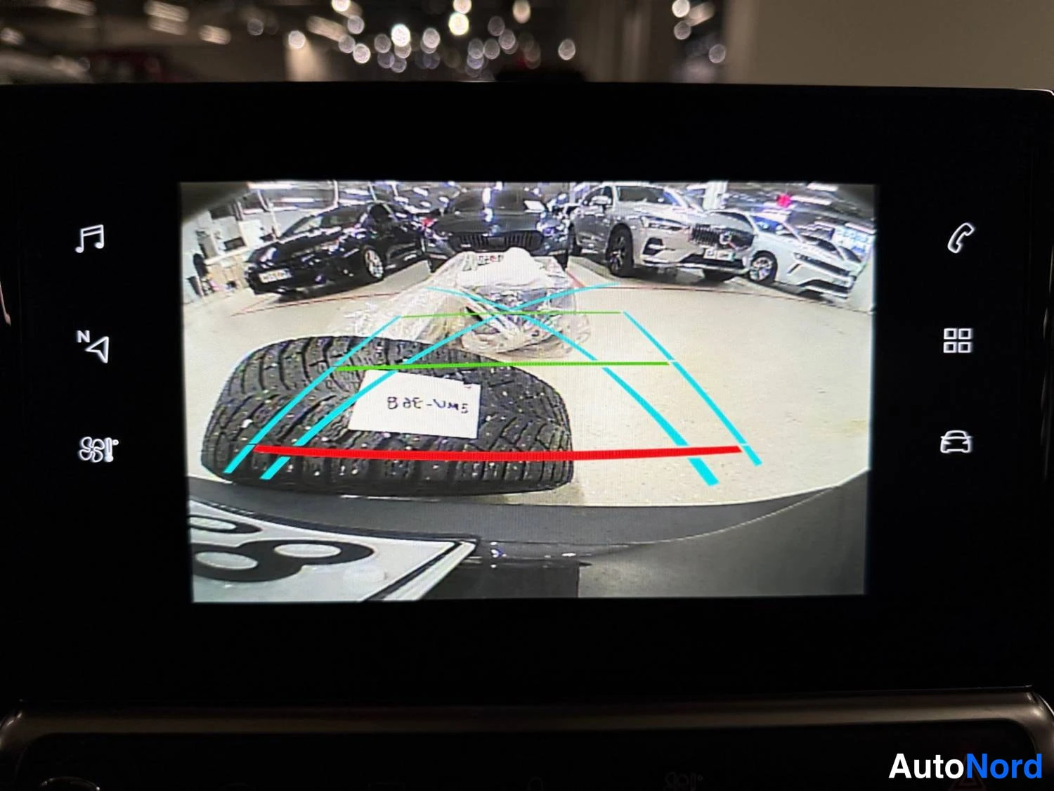 Harmaa Citroen C4 cactus 2020, kuva 20