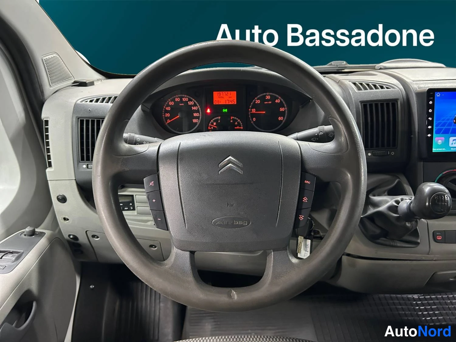 Valkoinen Citroen Jumper 2010, kuva 11