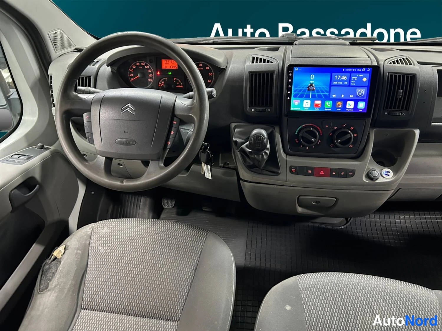 Valkoinen Citroen Jumper 2010, kuva 9