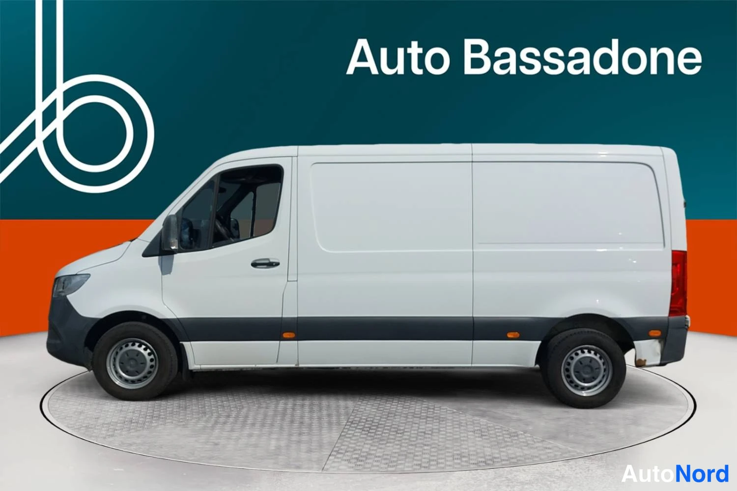 Valkoinen Mercedes-Benz Sprinter 314 CDI 2018, kuva 22