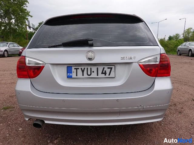 Hopea BMW 318i 2007, takaa, kuva 14