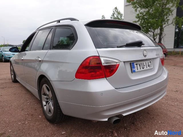 Hopea BMW 318i 2007, takaviisto, kuva 12