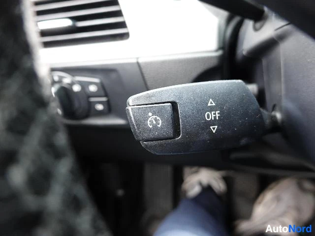 Hopea BMW 318i 2007, yksityiskohta, kuva 26
