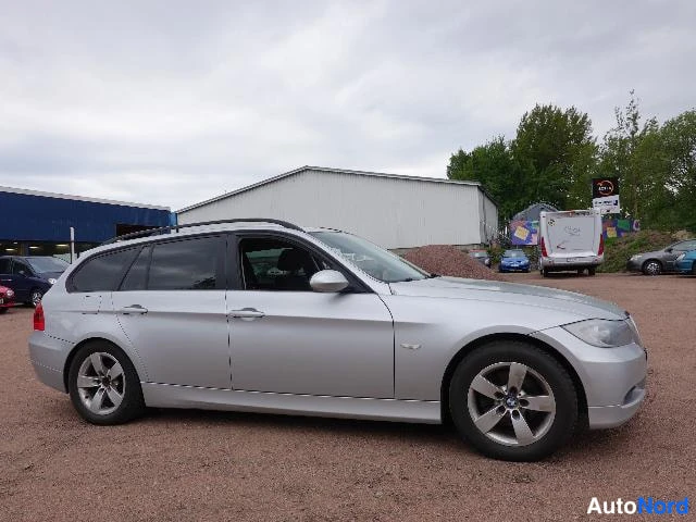 Hopea BMW 318i 2007, etuviisto, keula oikealle, kuva 5