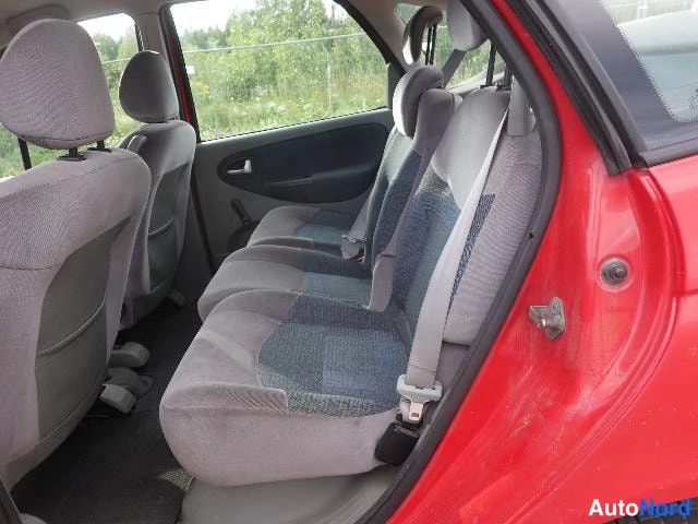 Punainen Renault Megane Scenic 2003, kuva 39