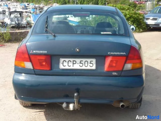 Sininen Mitsubishi Carisma 1998, takaa, kuva 19