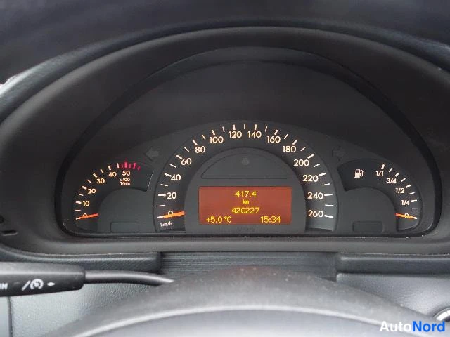 Beige Mercedes-Benz C 200 2001, yksityiskohta, kuva 28