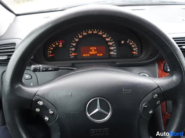 Beige Mercedes-Benz C 200 2001, yksityiskohta, kuva 32
