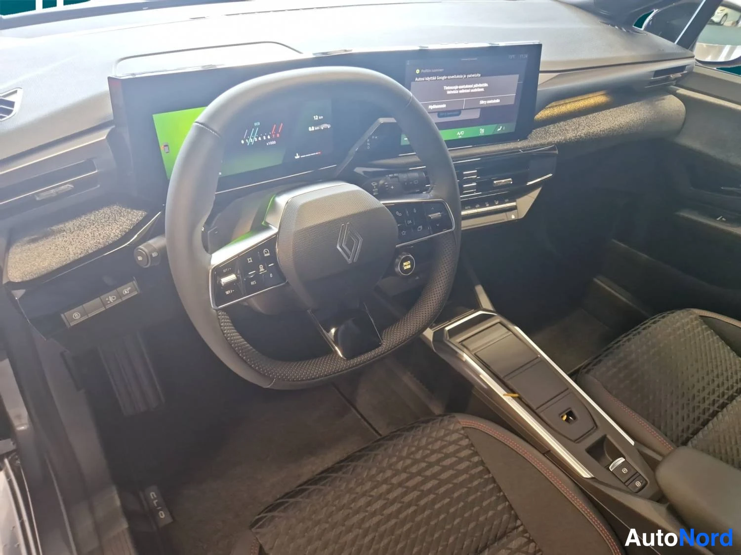 Harmaa Renault Clio 2026, kuva 15