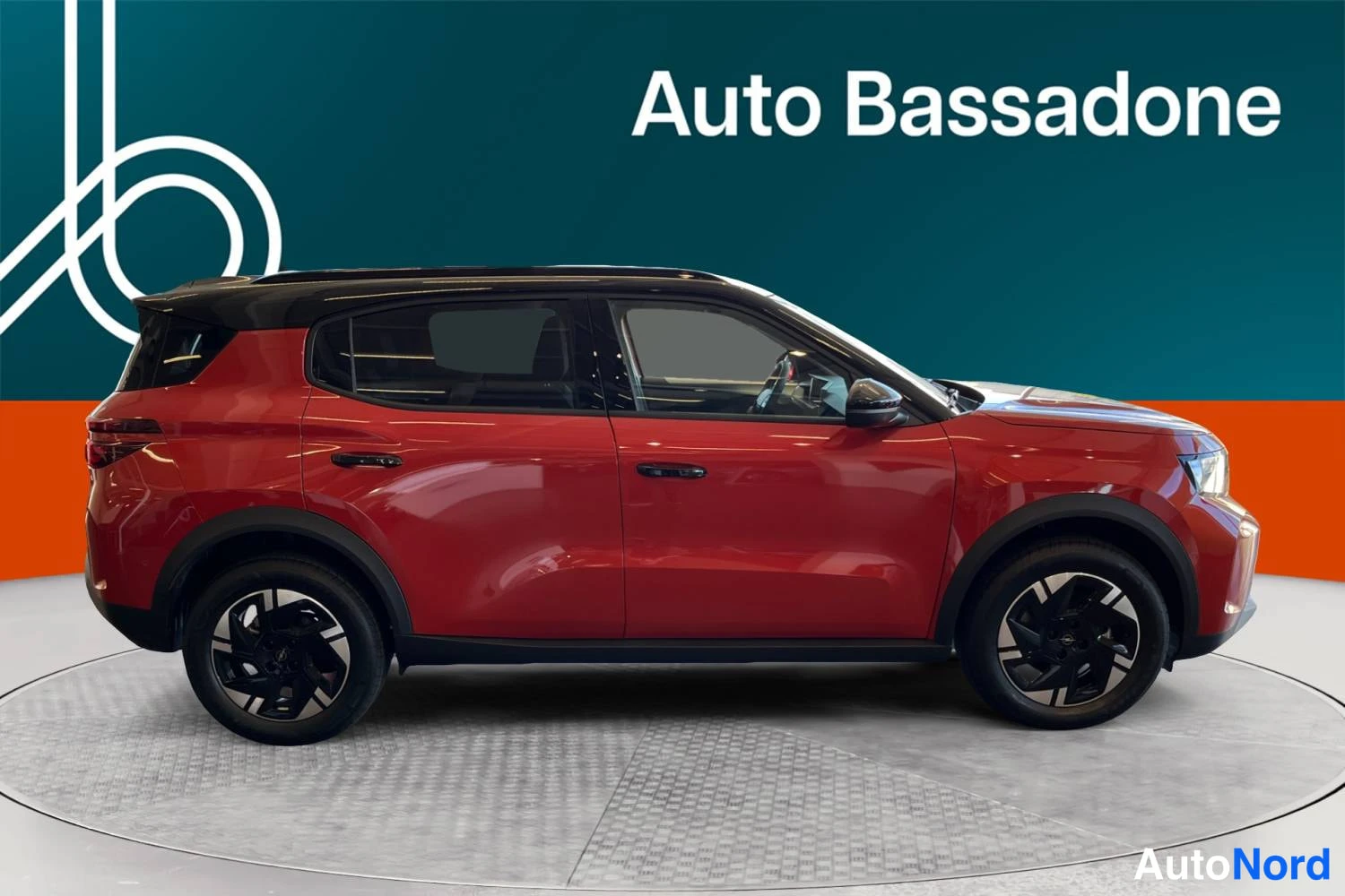 Röd Opel Frontera 2026, från sidan, bild 4