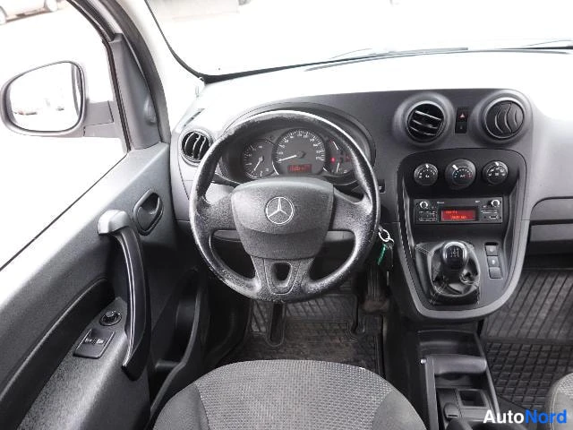 Valkoinen Mercedes-Benz Citan 2014, kuva 18