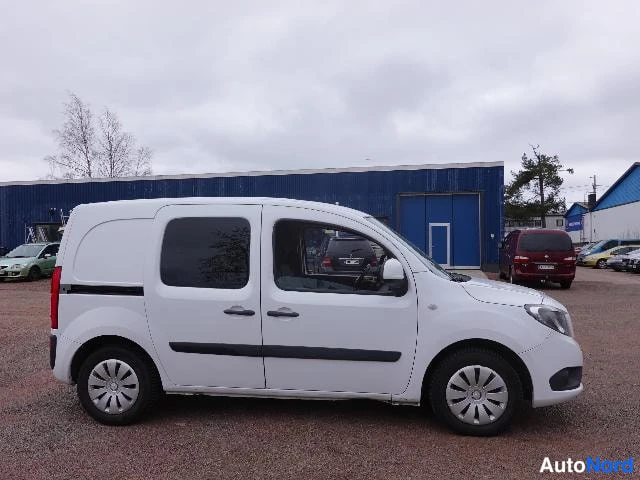 Valkoinen Mercedes-Benz Citan 2014, sivulta, kuva 10
