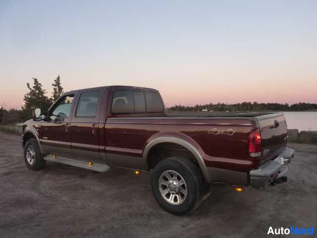 Punainen Ford F250 2004, takaviisto, kuva 14