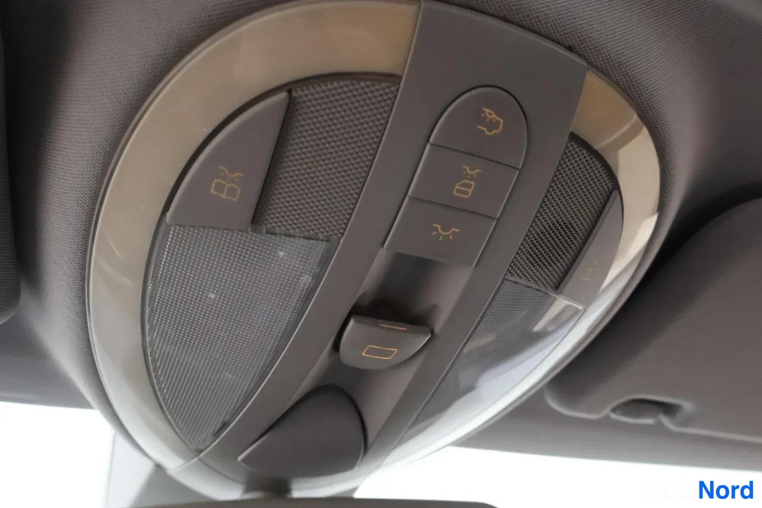 Hopea Mercedes-Benz E 550 2007, kuva 20