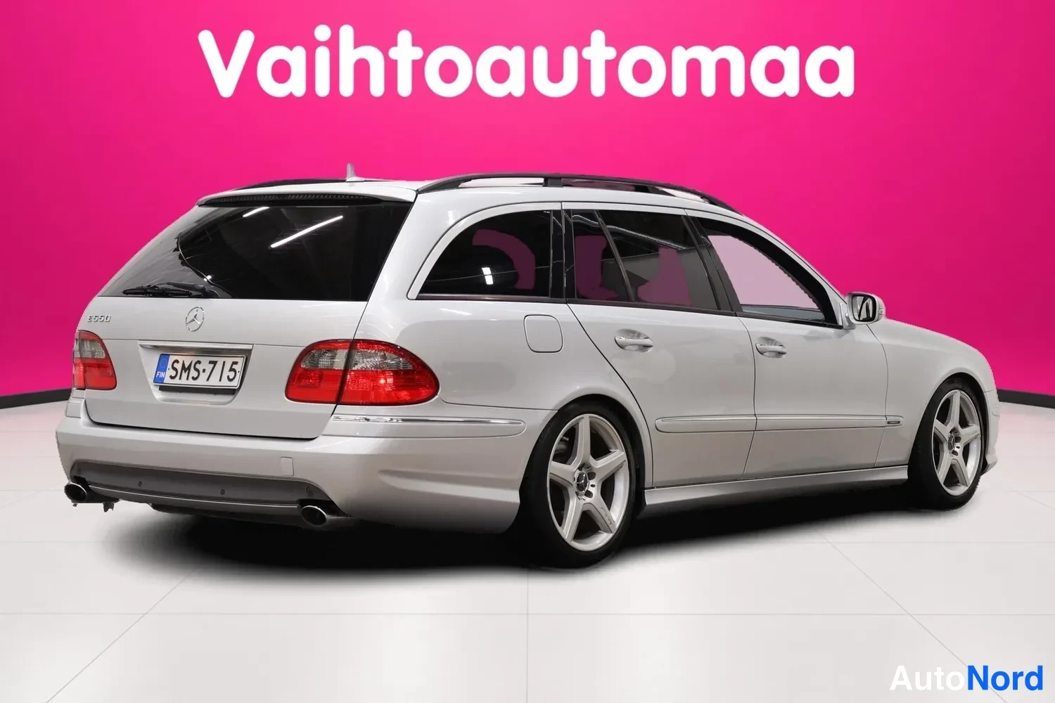 Hopea Mercedes-Benz E 550 2007, takaviisto, kuva 5