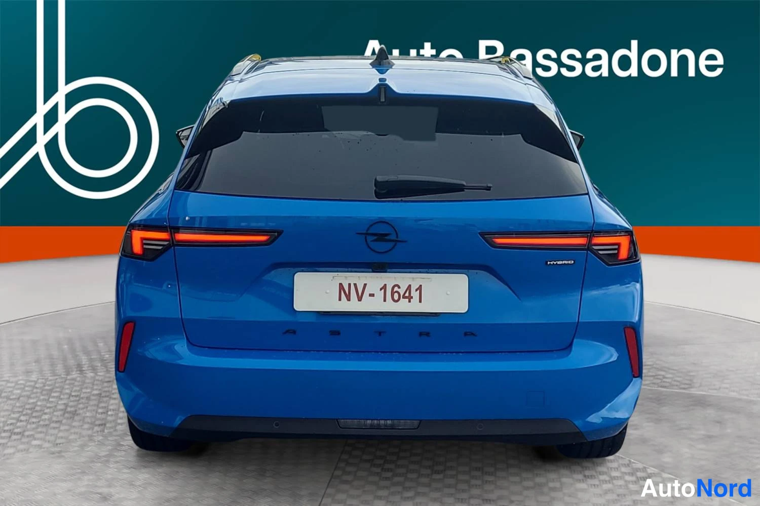 Sininen Opel Astra Sports Tourer 2026, takaa, kuva 9