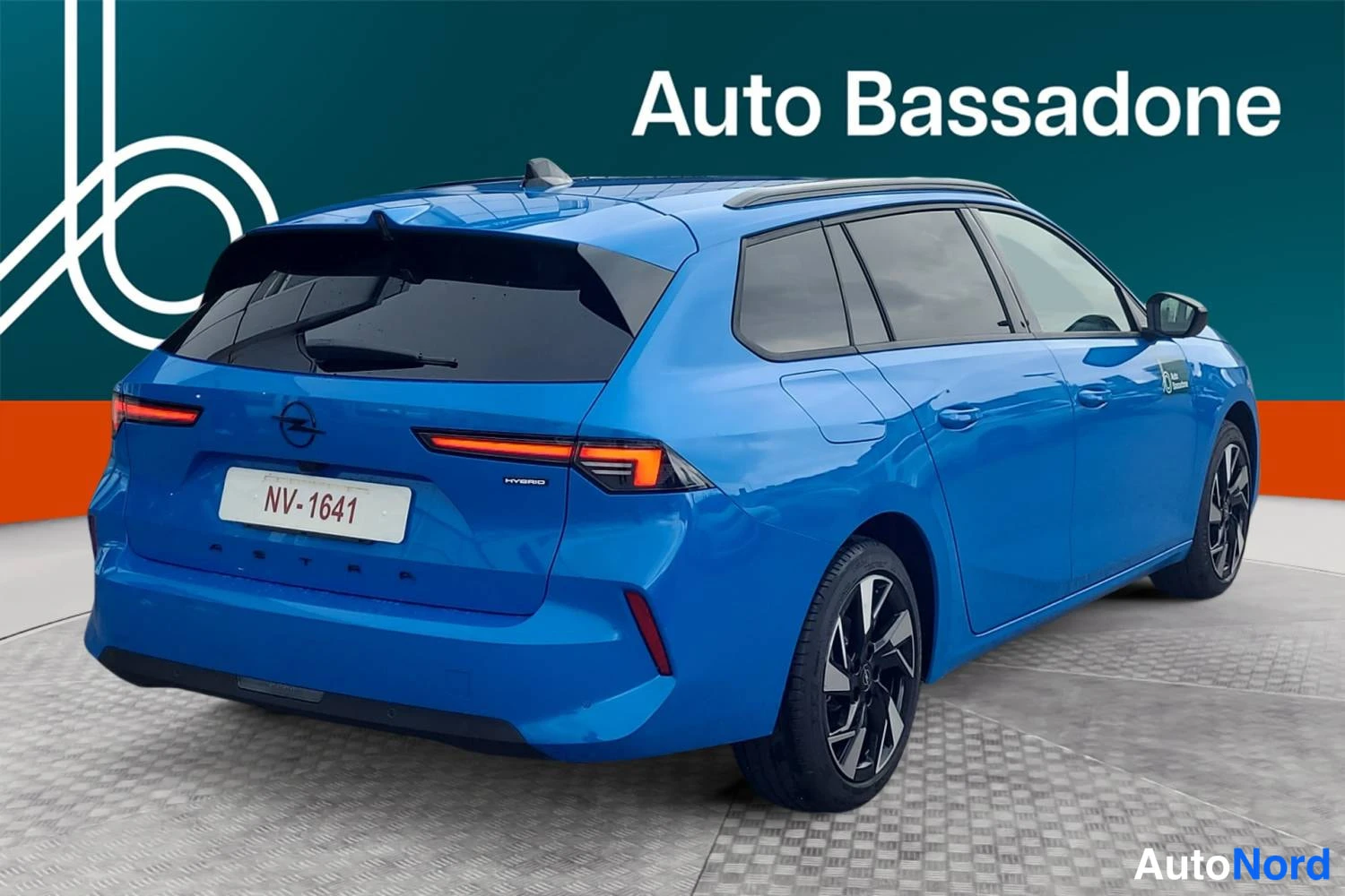Sininen Opel Astra Sports Tourer 2026, takaviisto, kuva 7