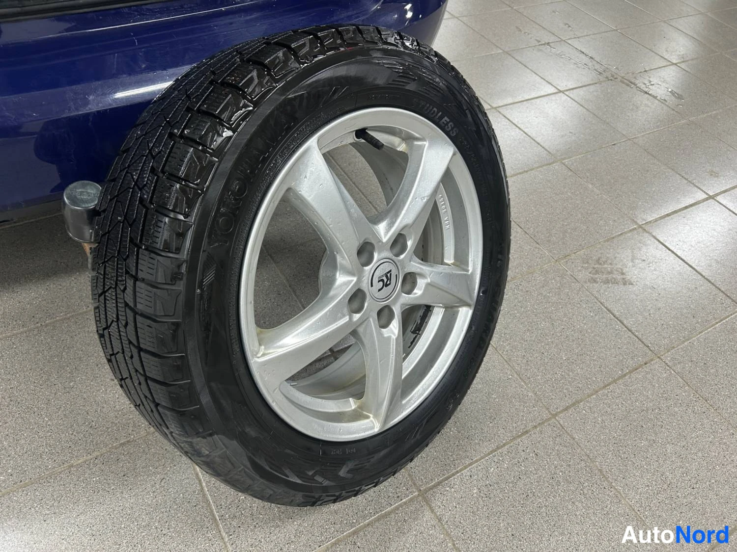 Sininen Opel Astra Sports Tourer 2018, kuva 17