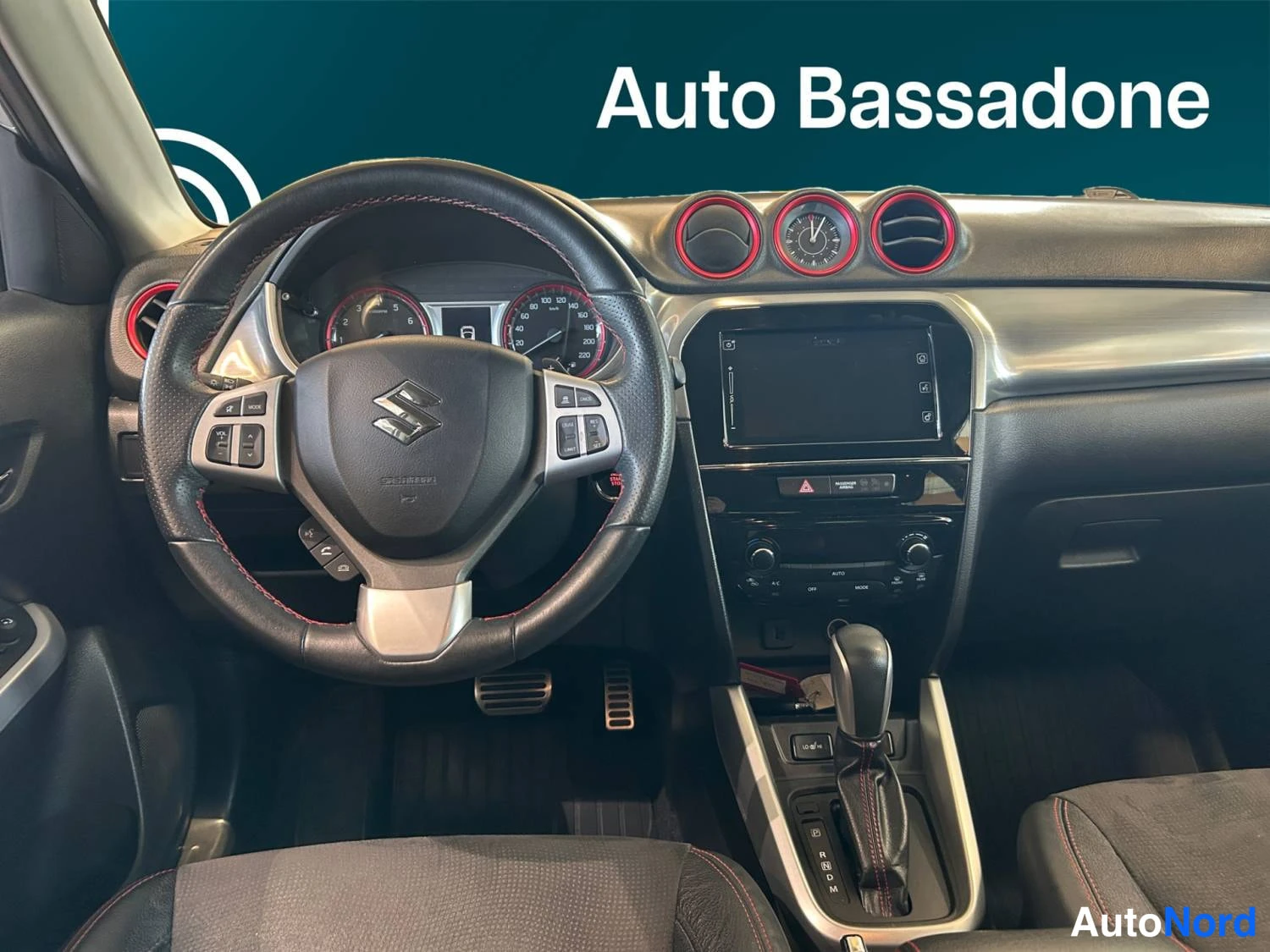 Hopea Suzuki Vitara 2017, kuva 12