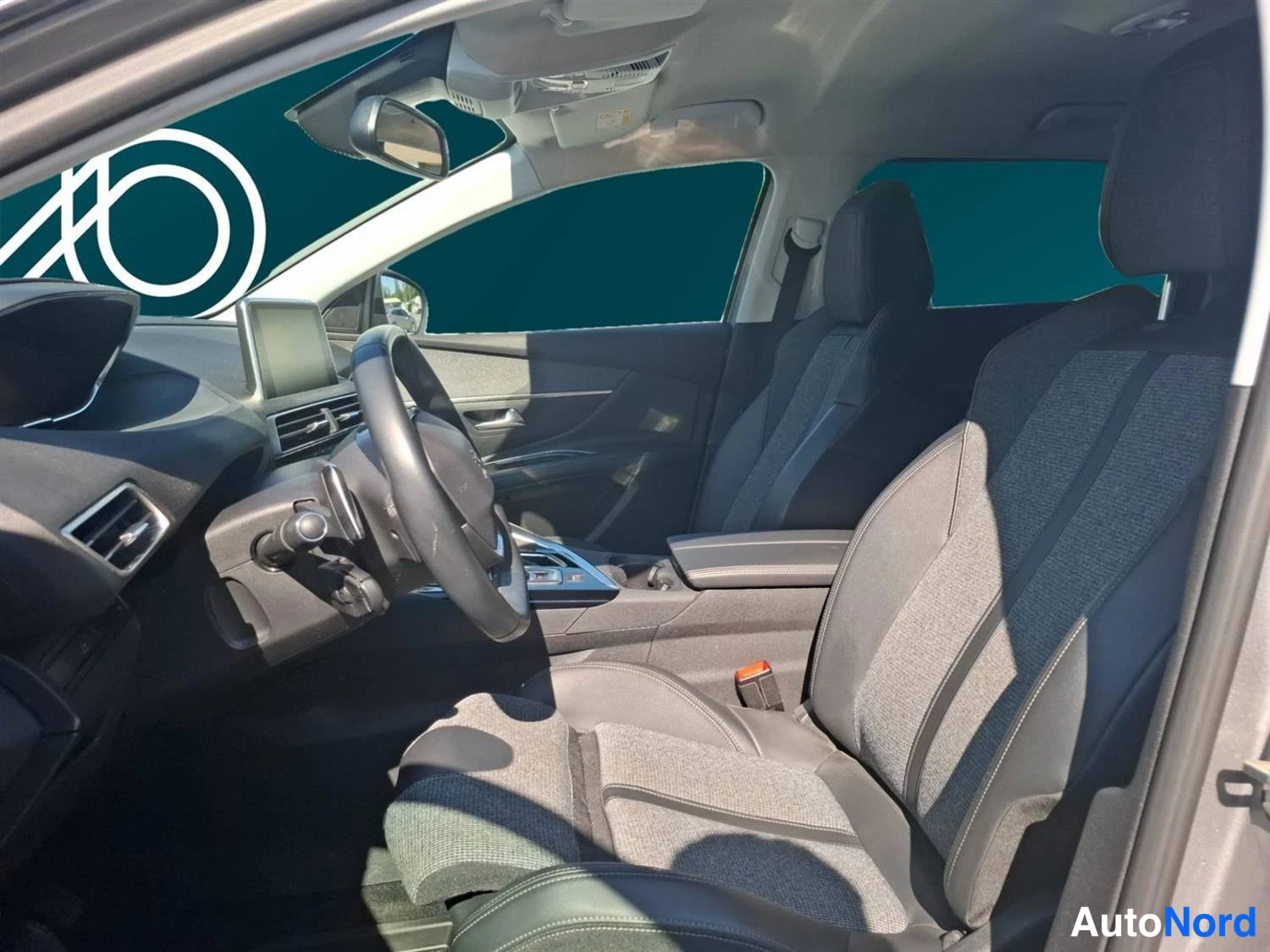 Hopea Peugeot 5008 2019, kuva 20