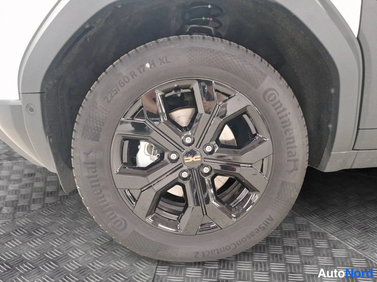 Valkoinen Dacia Duster 2026, kuva 11