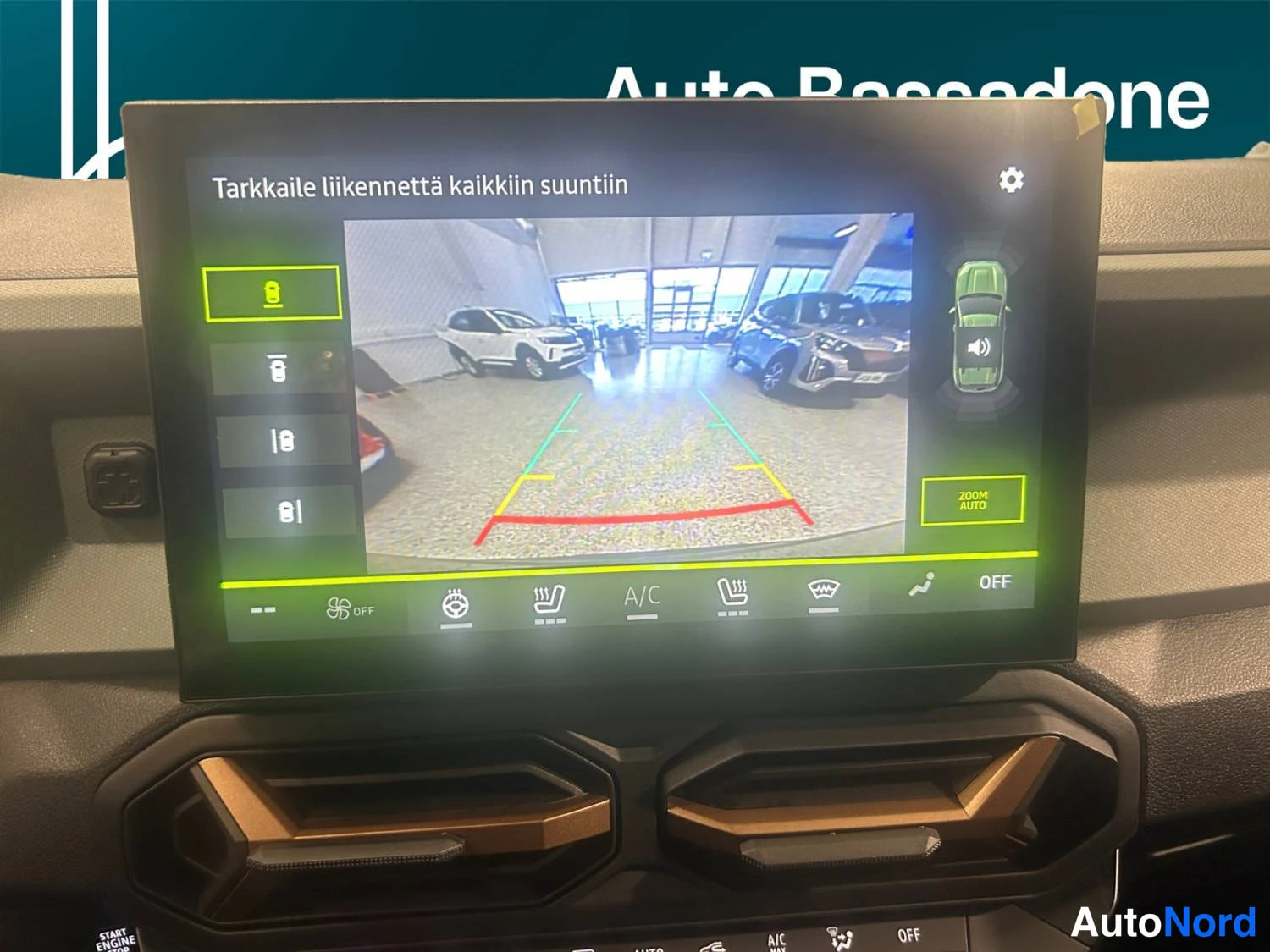 Harmaa Dacia Duster 2026, kuva 11