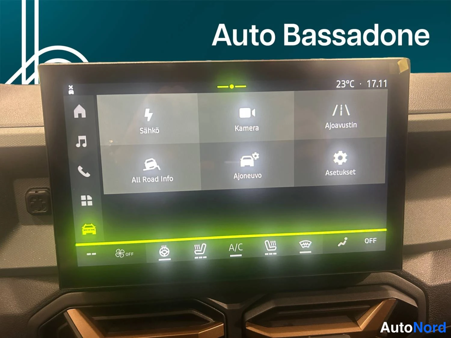 Harmaa Dacia Duster 2026, kuva 17