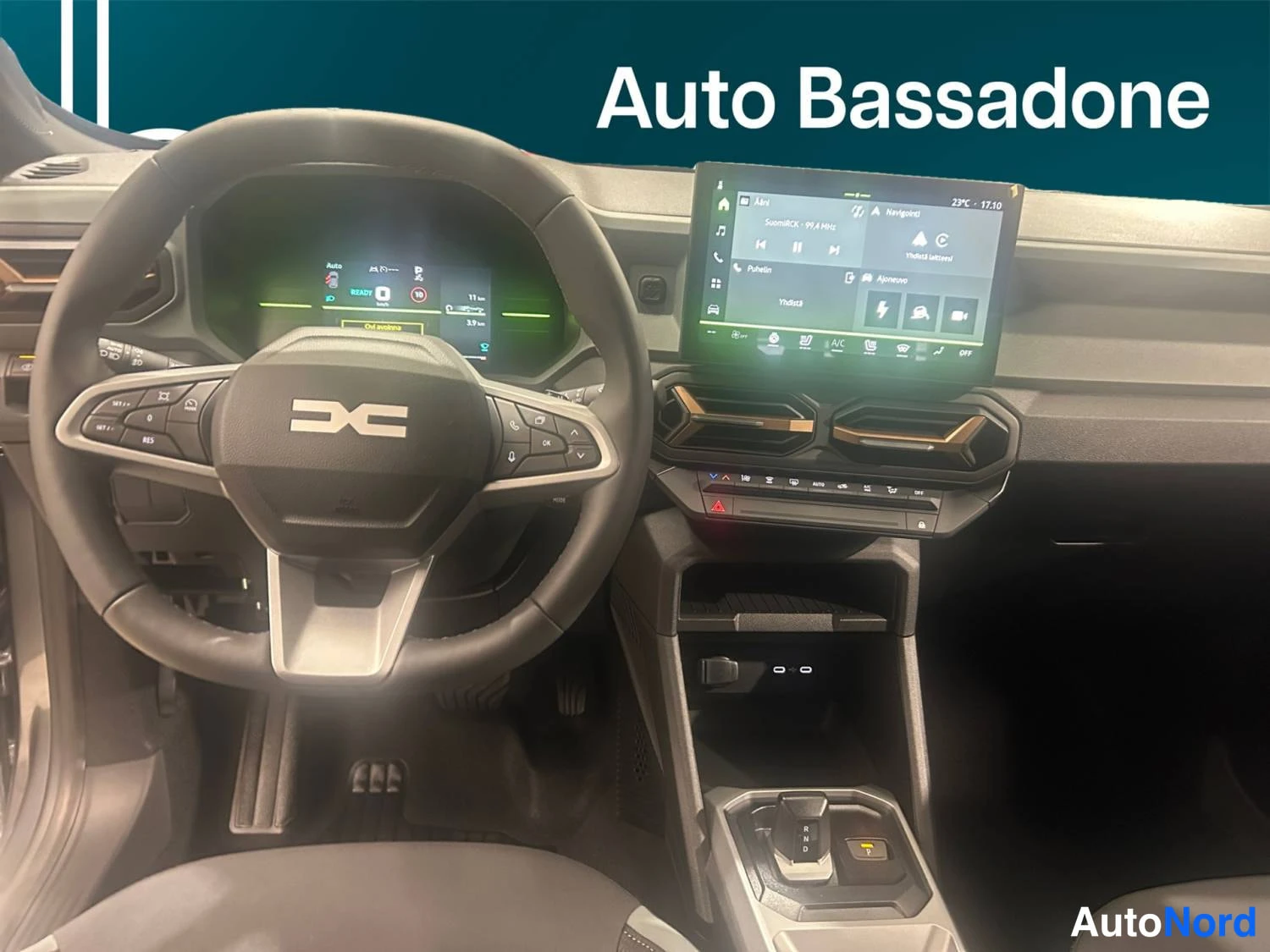 Harmaa Dacia Duster 2026, kuva 16