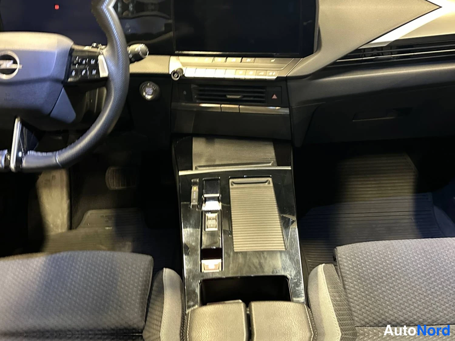 Hopea Opel Astra Sports Tourer 2024, kuva 24