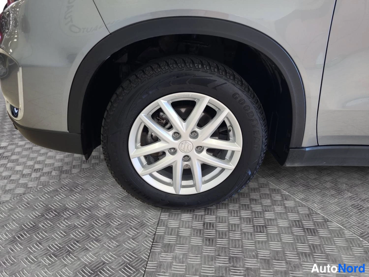 Hopea Suzuki Vitara 2022, kuva 26