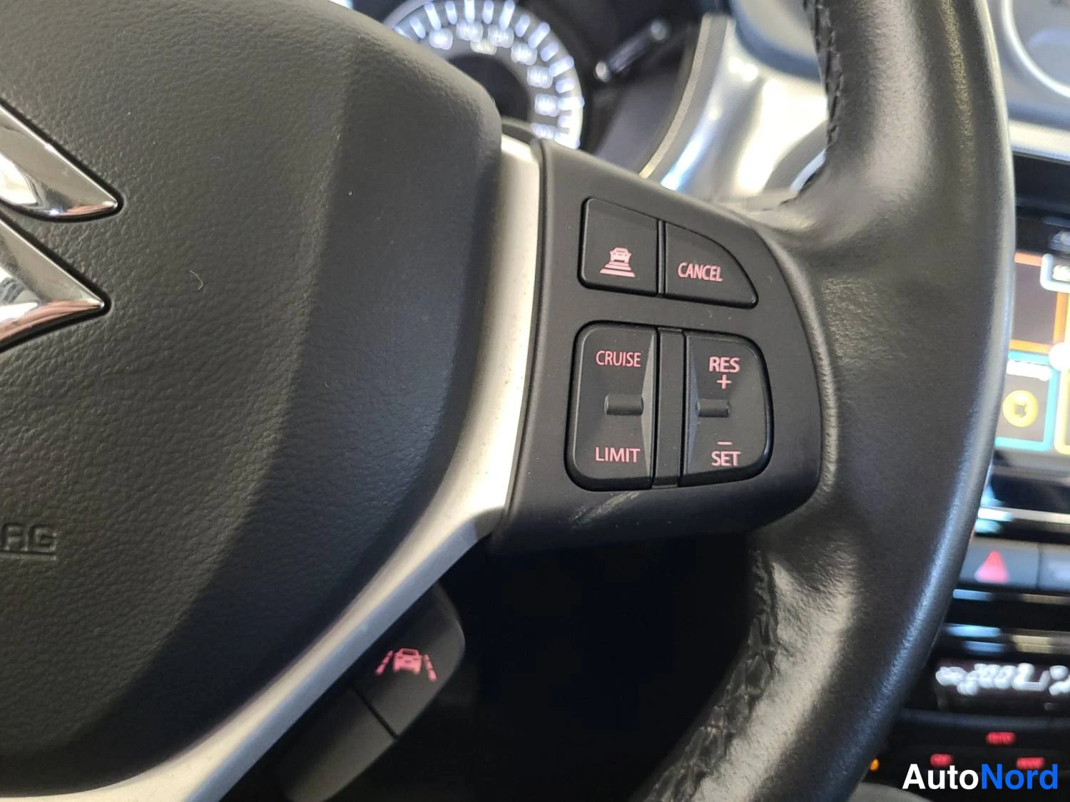 Hopea Suzuki Vitara 2022, kuva 15