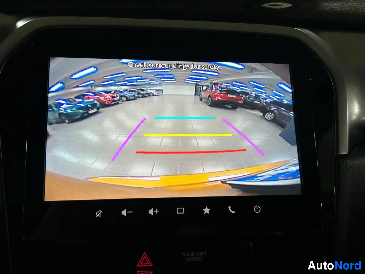 Keltainen Suzuki Vitara 2025, kuva 19
