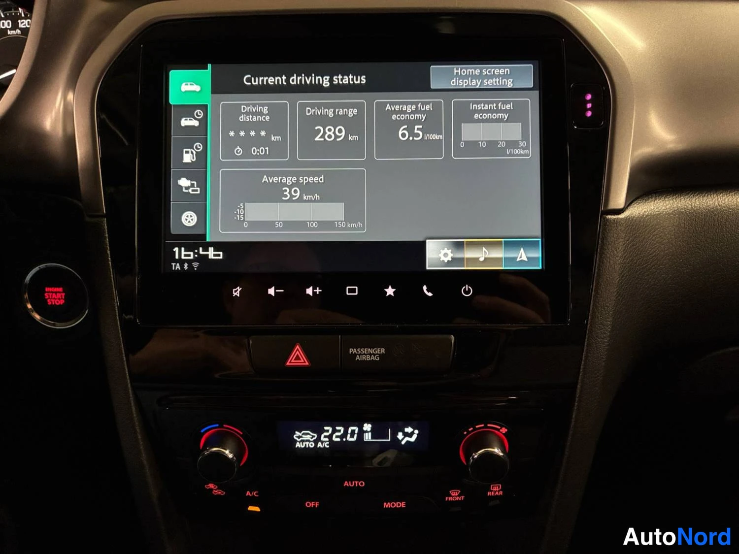 Sininen Suzuki Vitara 2025, kuva 24