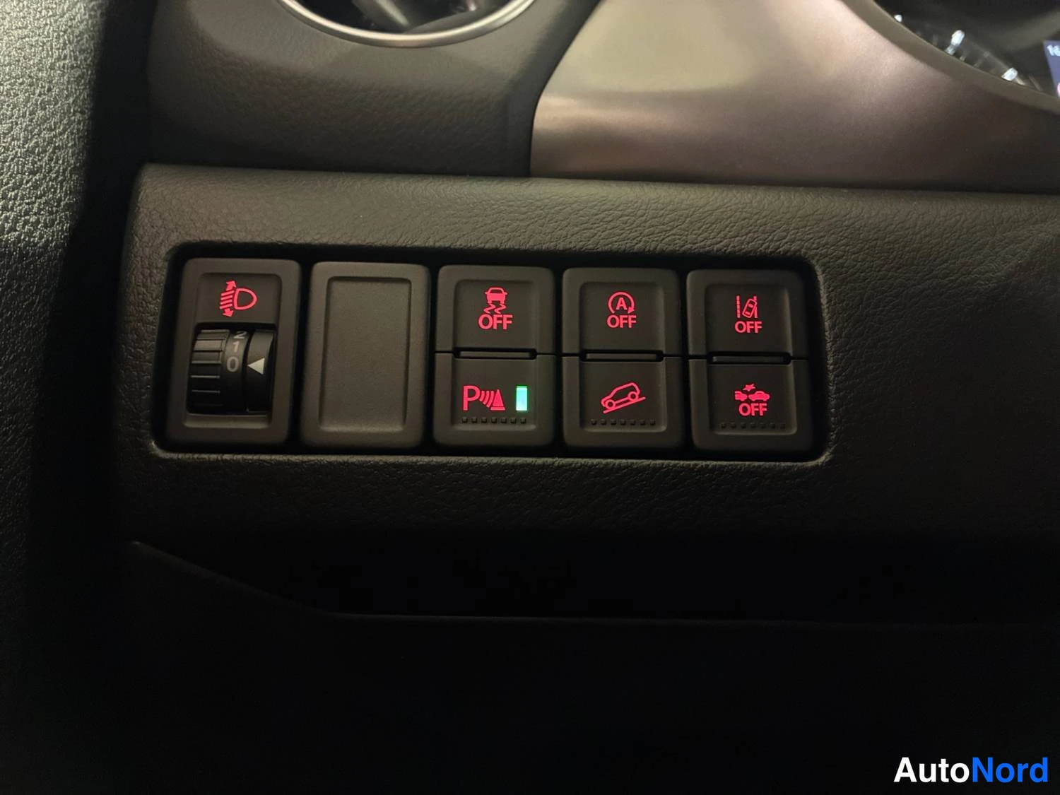 Sininen Suzuki Vitara 2025, kuva 26