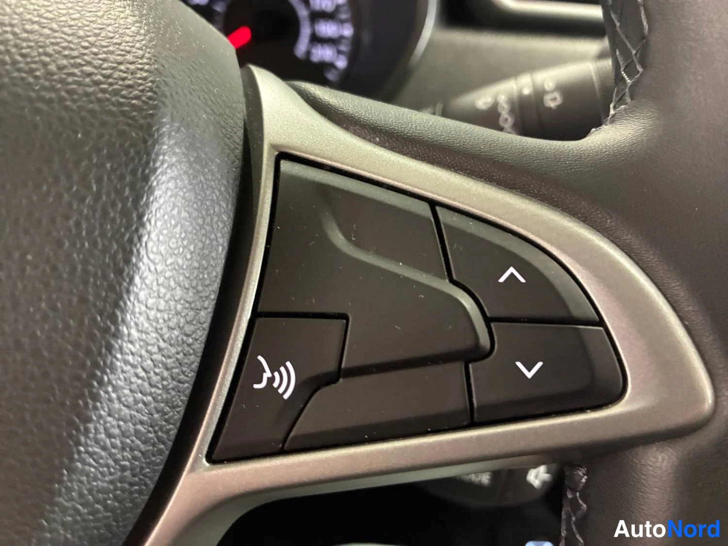 Harmaa Dacia Duster 2023, kuva 24