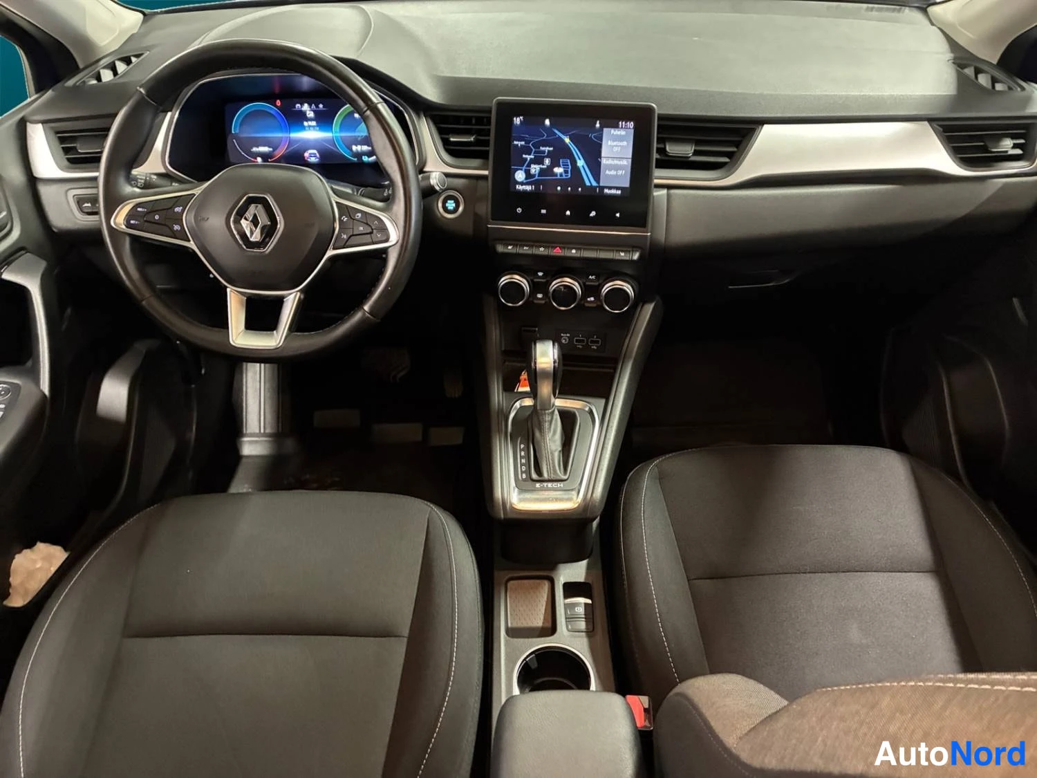Sininen Renault Captur E-TECH Plug-in hybrid 2022, kuva 10
