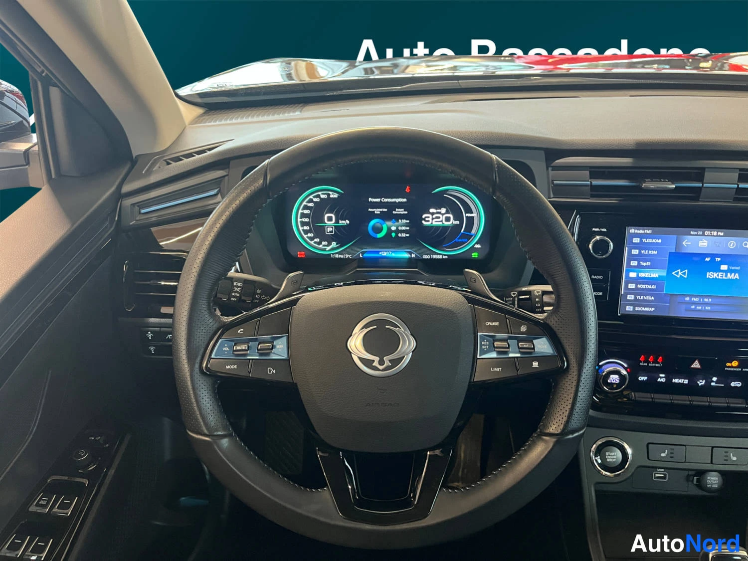Sininen SsangYong Korando e-Motion 2024, kuva 12