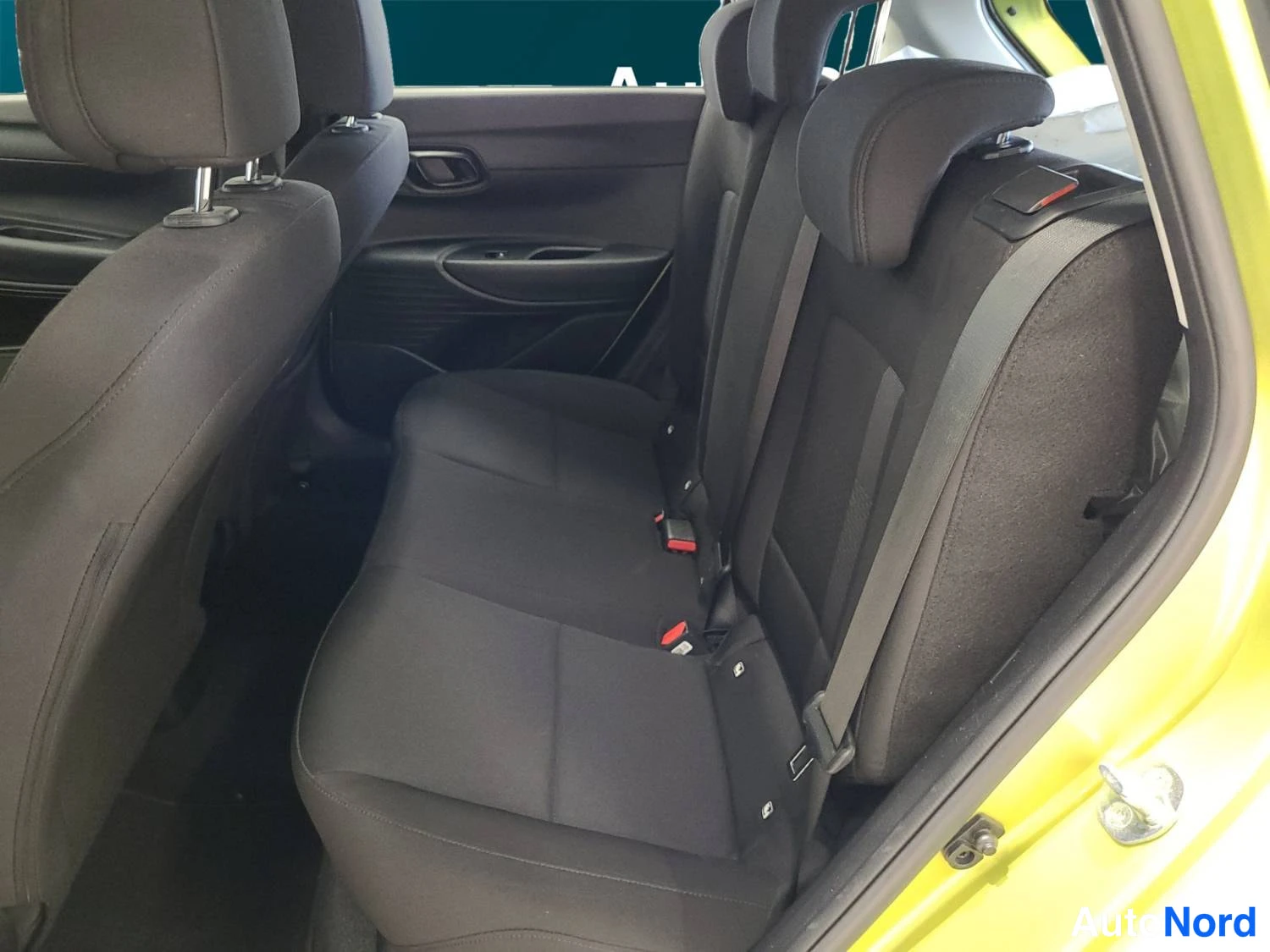 Vihreä Hyundai I20 2025, kuva 13