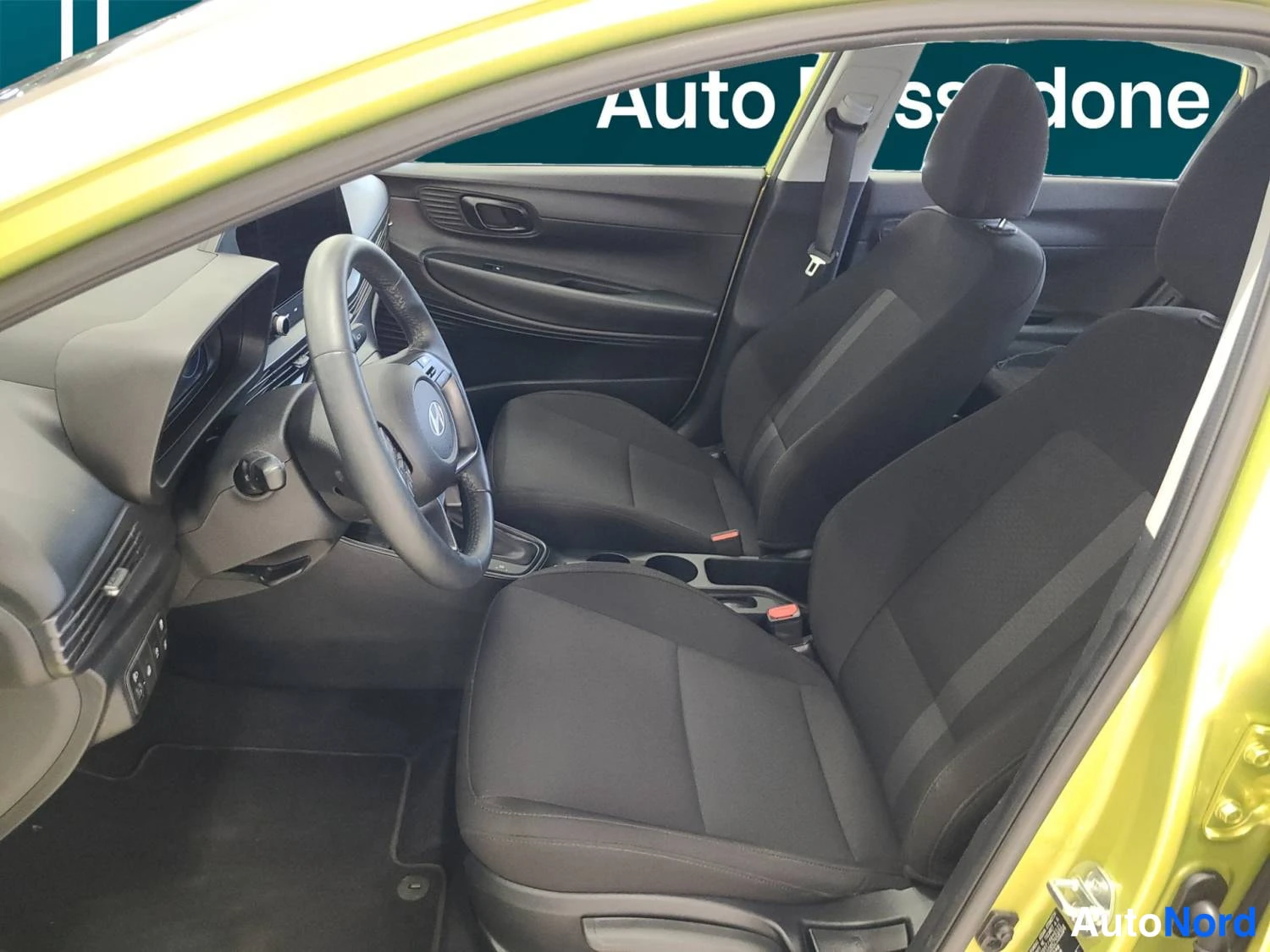 Vihreä Hyundai I20 2025, kuva 9