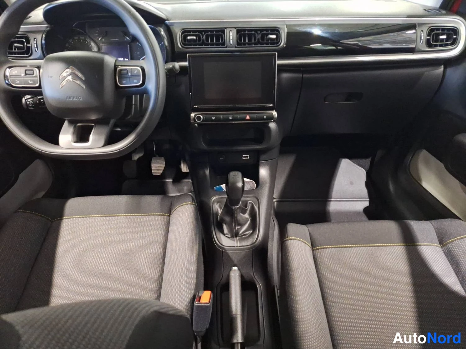Punainen Citroen C3 2022, kuva 11