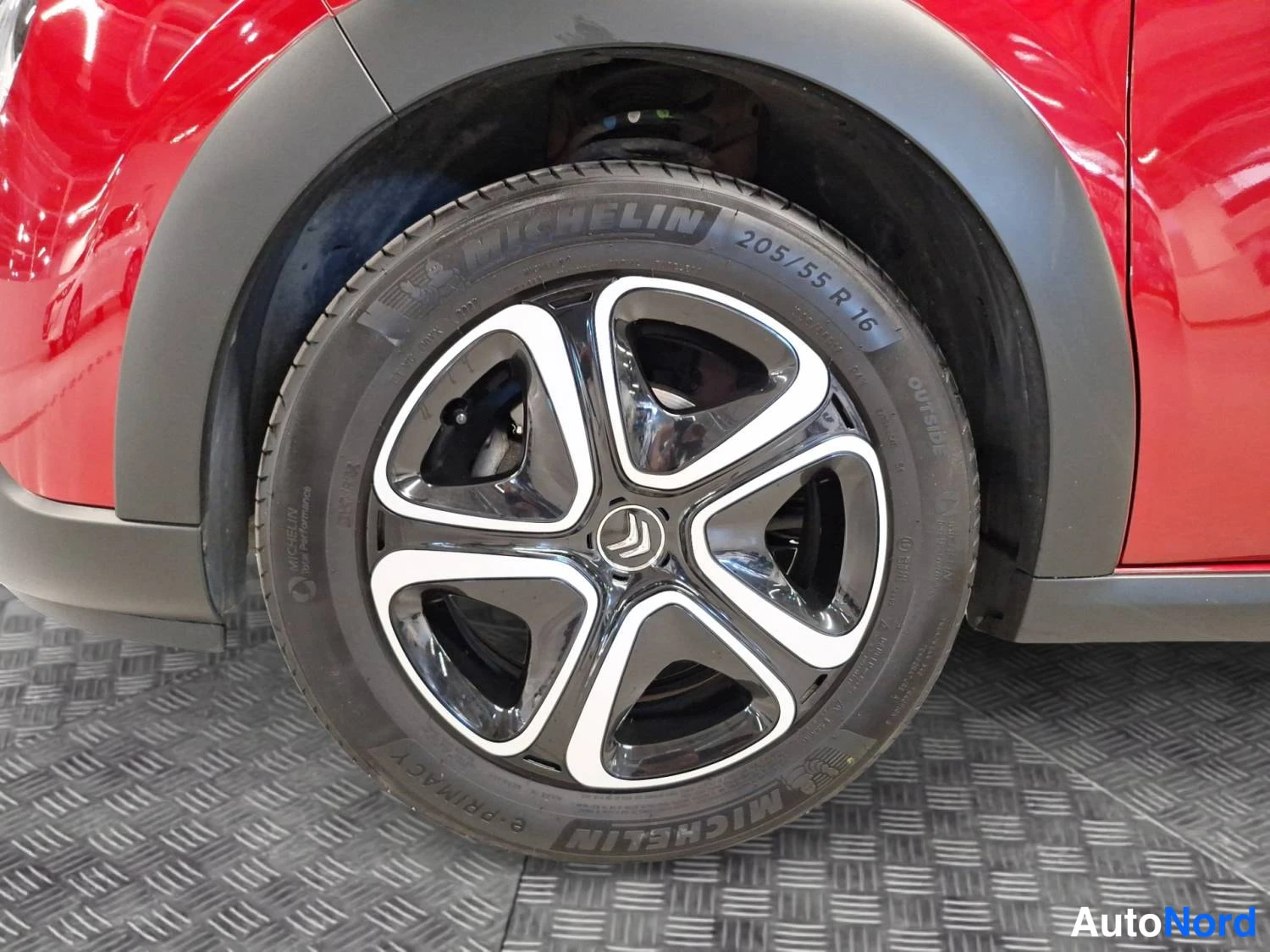 Punainen Citroen C3 2022, kuva 13