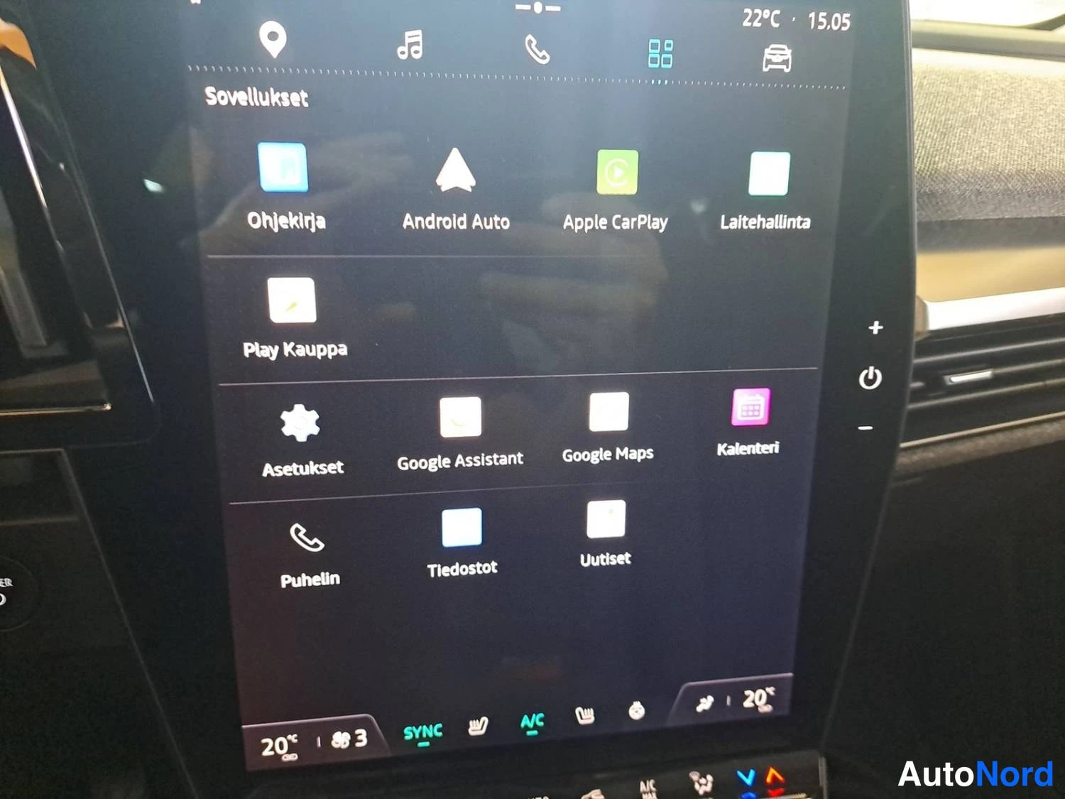 Black Renault Megane E-Tech electric 2022, photo 16