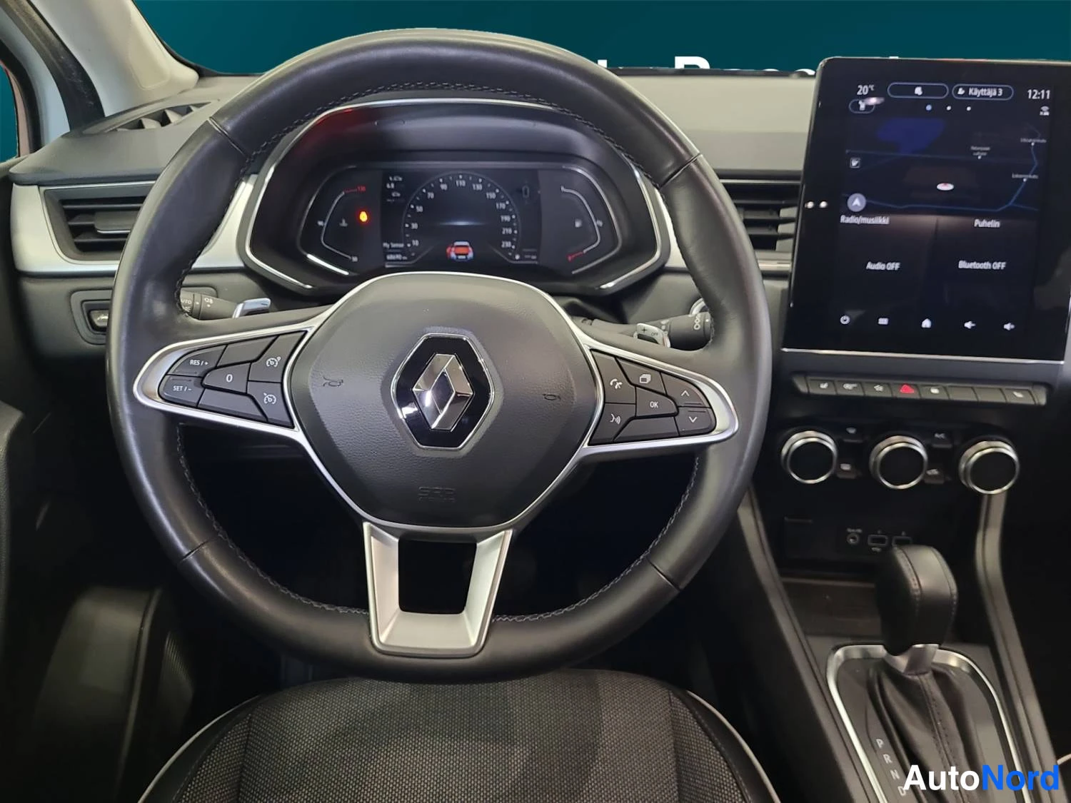 Valkoinen Renault Captur 2022, kuva 12