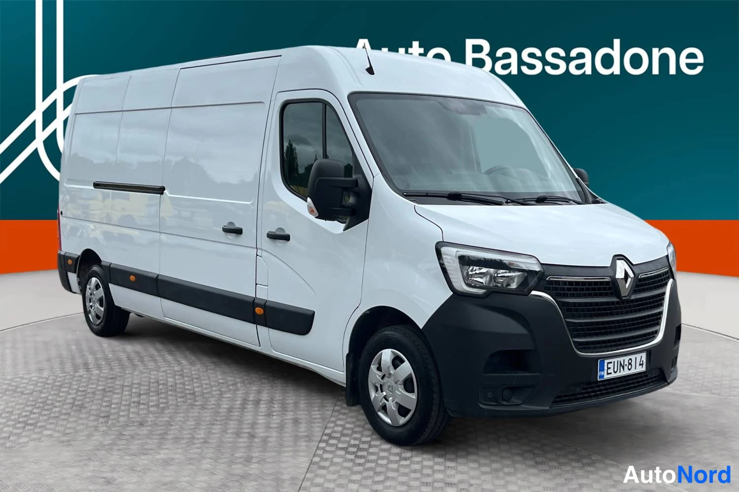 Valkoinen Renault Master 2023, kuva 18