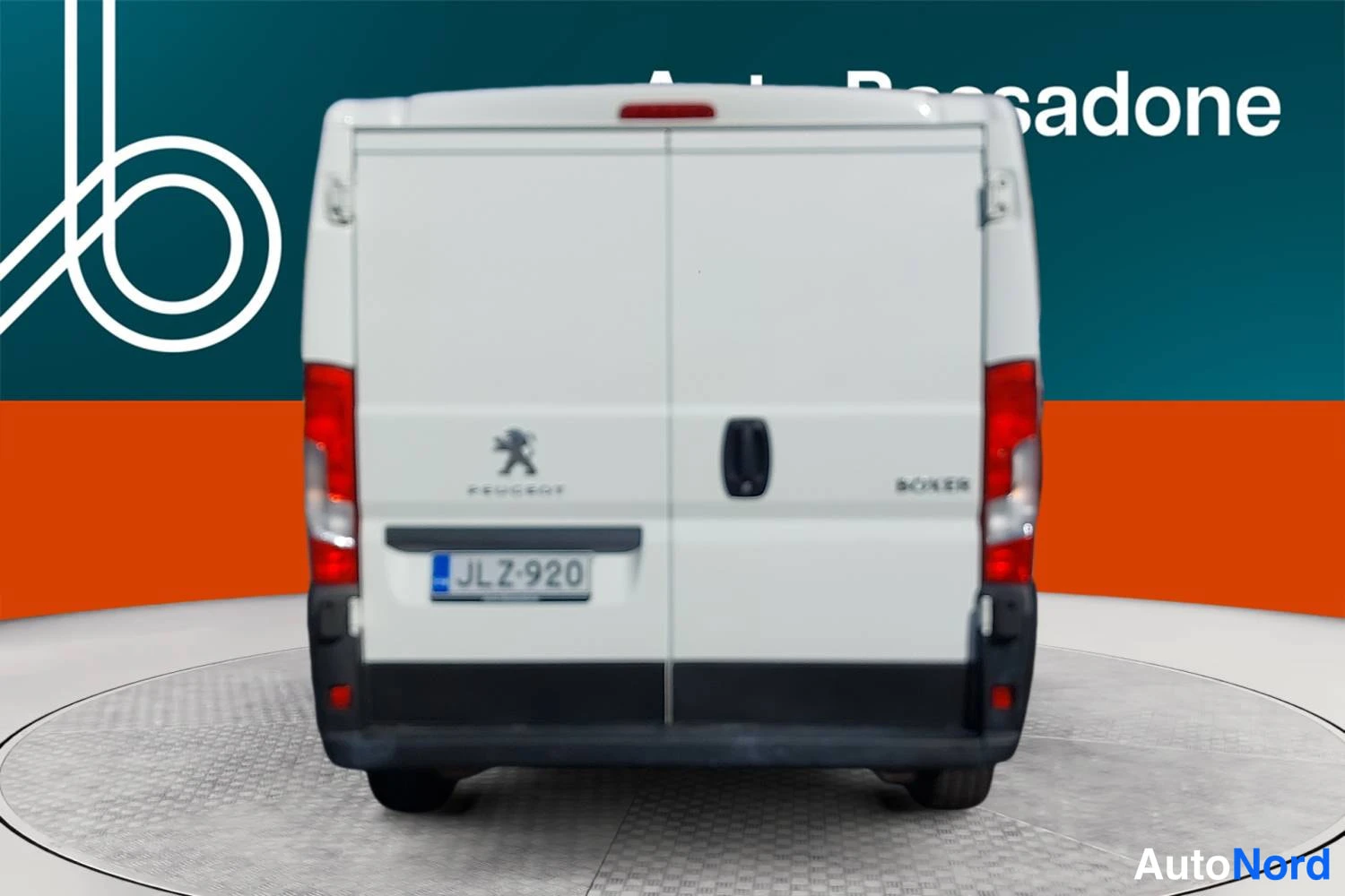 Valkoinen Peugeot Boxer 2021, takaa, kuva 9