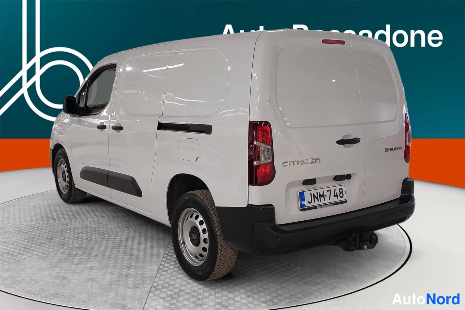 Valkoinen Citroen Berlingo 2025, takaviisto, kuva 7