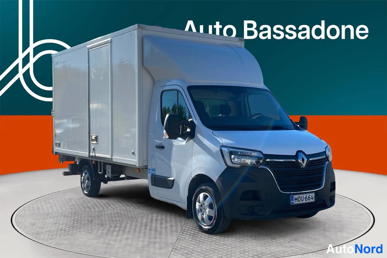 Valkoinen Renault Master 2023, kuva 18