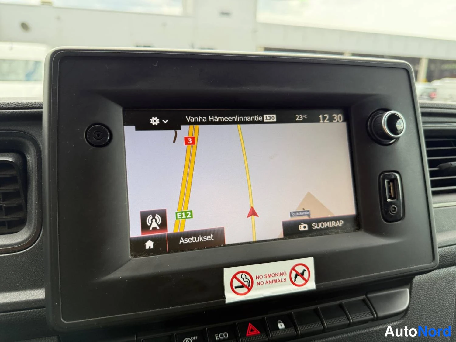 White Renault Master 2023, photo 20