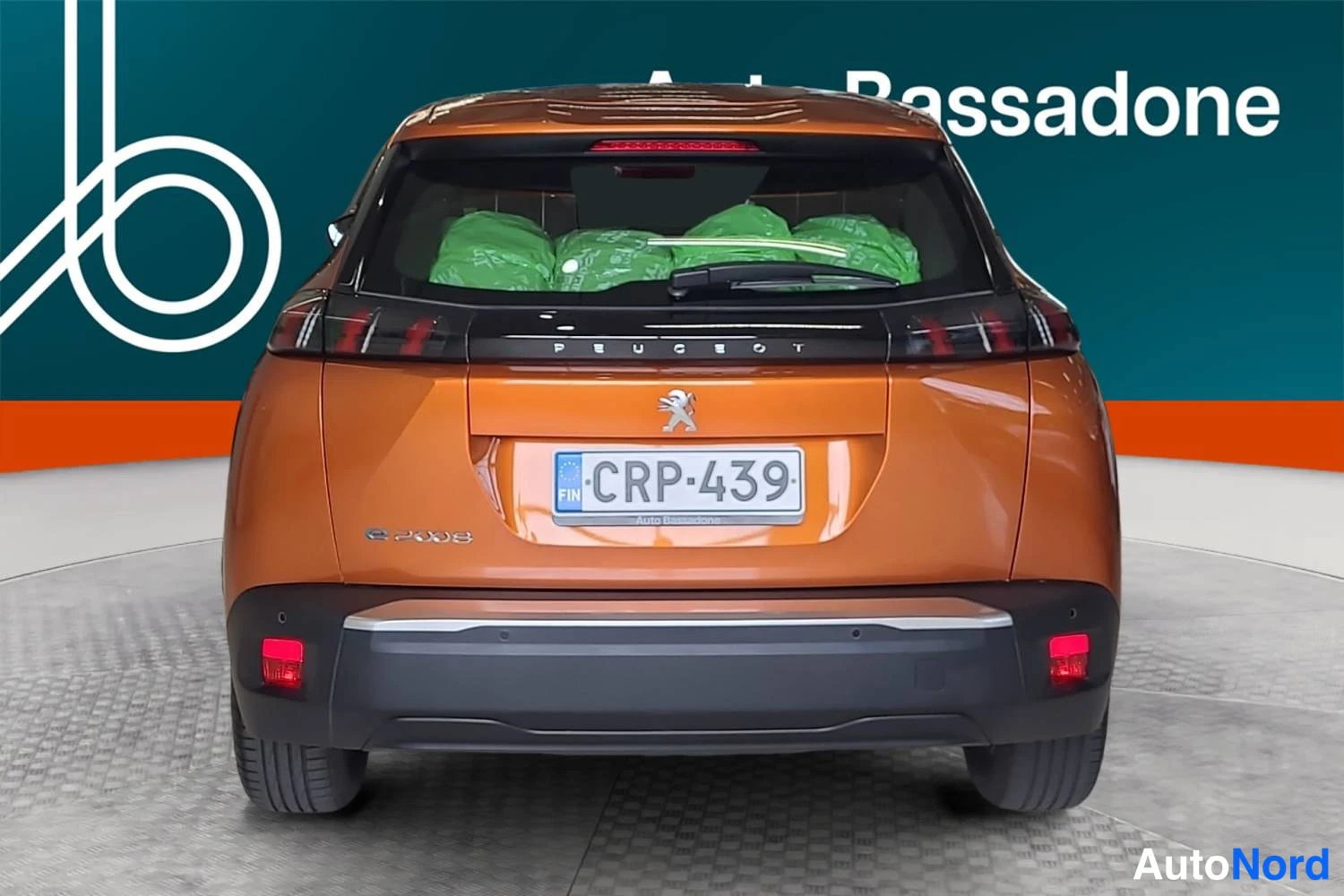 Oranssi Peugeot E-2008 2023, takaa, kuva 8